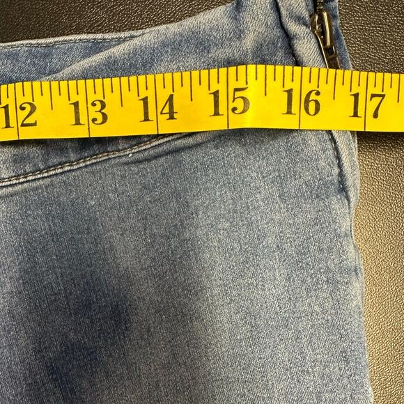 Free People Light Wash Slit Flare Jeans Size 31 - Picture 6 of 8